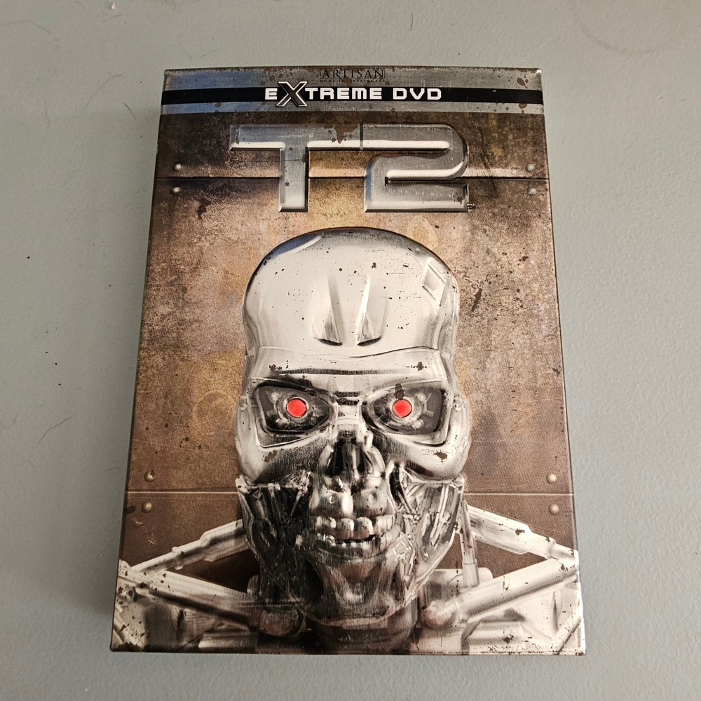 Terminator 2 Judgment Day Extreme DVDT2 Artisan 2-Disc Special Editiod metalcase